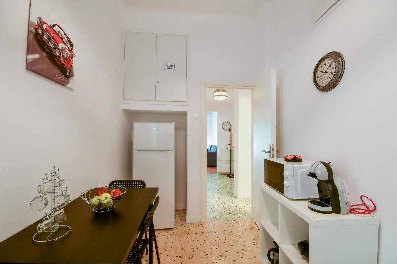 Thessaloniki Center Comfortable Apartment Buitenkant foto